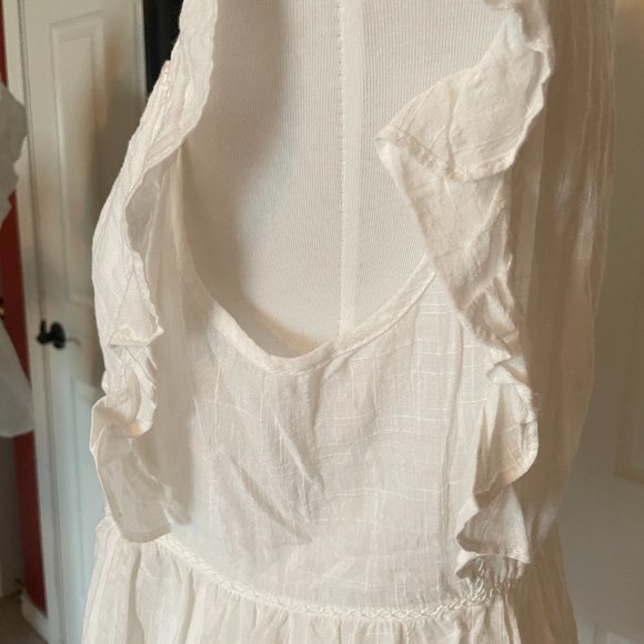 Max Studio White Ruffled Blouse - Size L - Picture 4 of 9